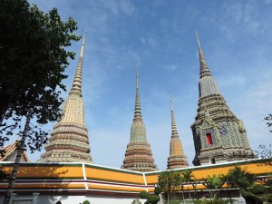 Les stupas en faïence