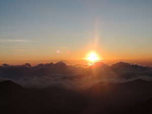 Coucher de soleil depuis le Gunung Prau
